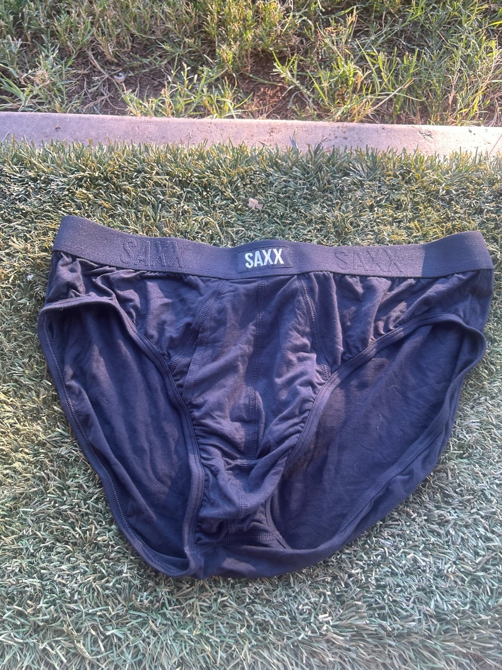 Men’s Vibe Xtra Soft Comfort Briefs Large Size